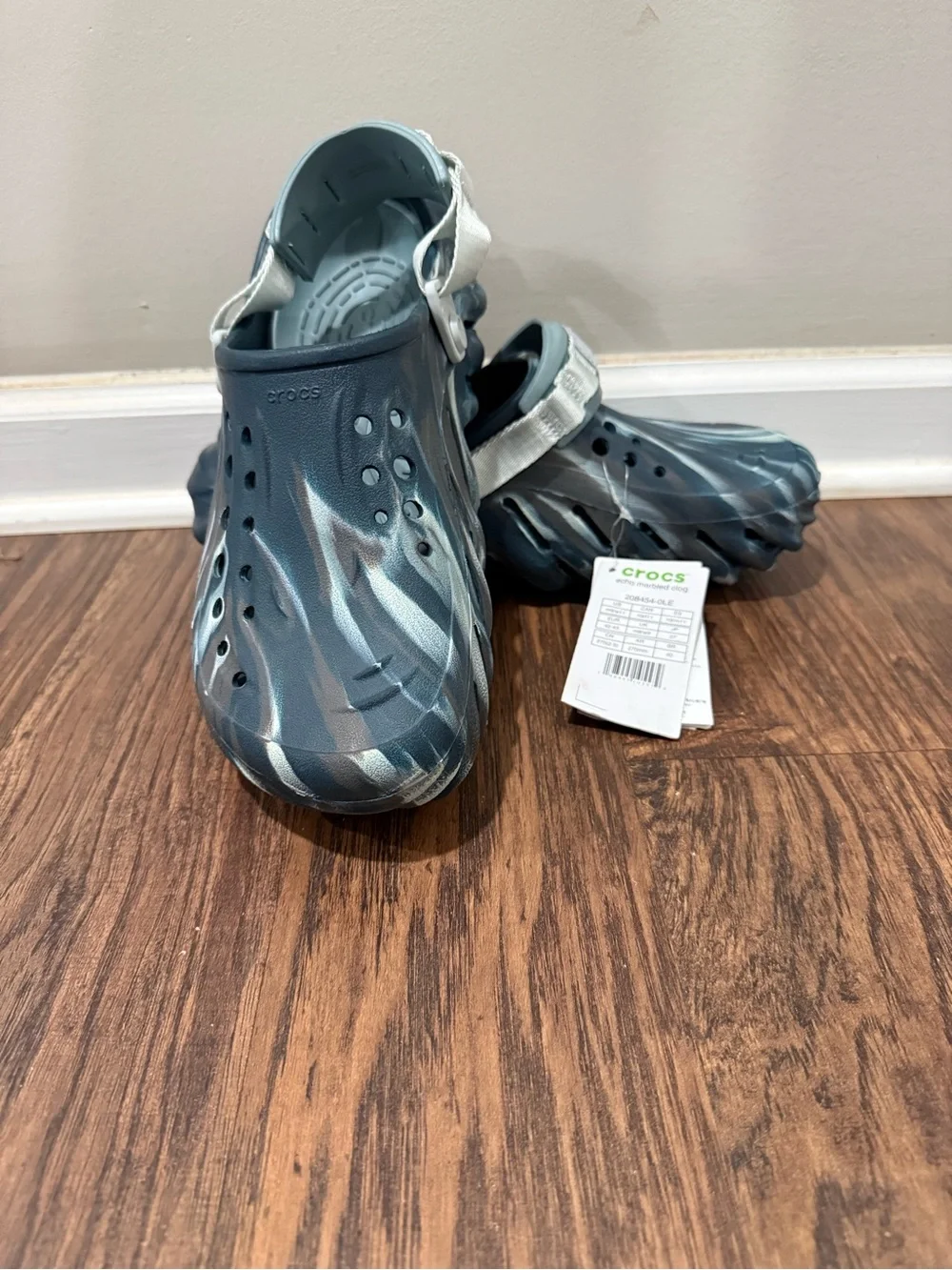 NWT Men’s Crocs Echo Marble Navy Gray Tie-Dye Classic Clog